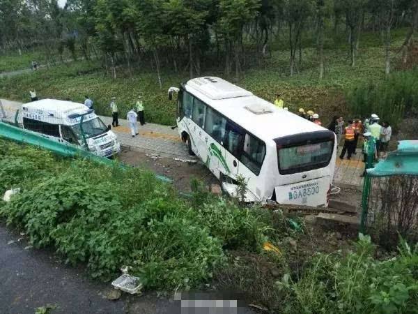 別只關心波形護欄價格了，看完真相之后你還敢貪便宜嗎